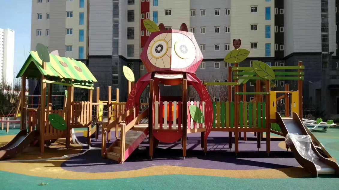 飞鲸游乐：怎么正确挑选小型游乐场设备？