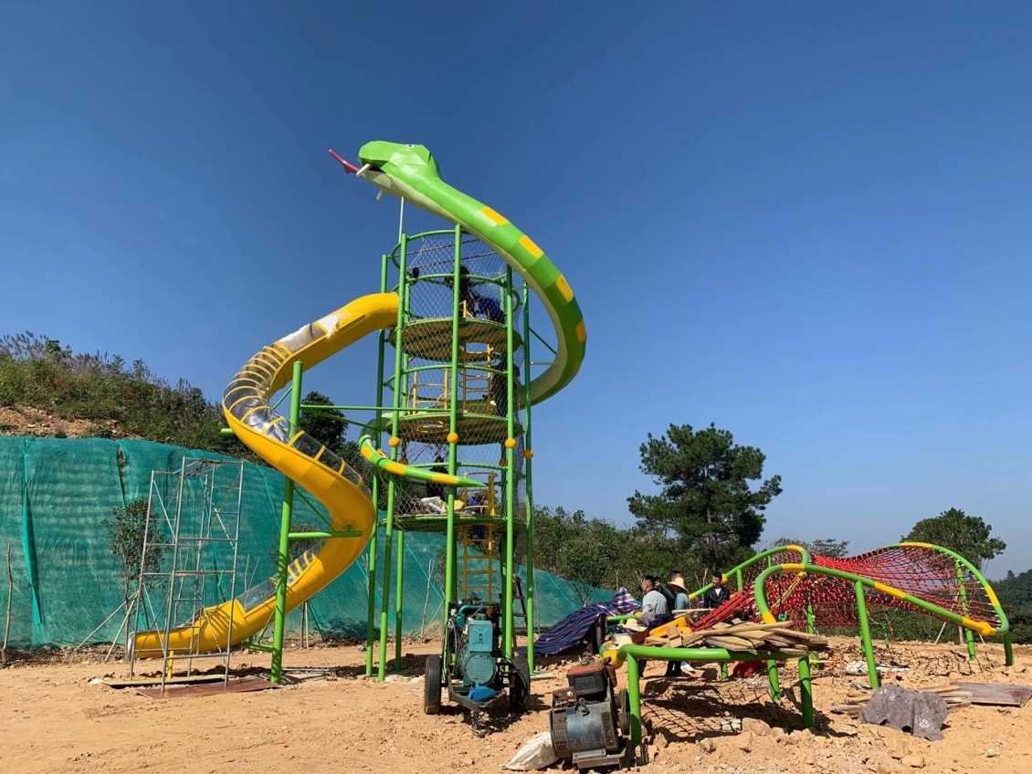 飞鲸游乐：幼儿园非标定制滑梯价格与哪些因素相关